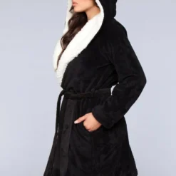 Be Wicked Robes Janet Robe Black