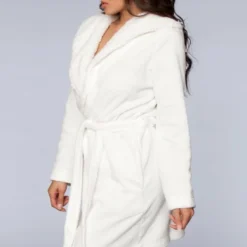 Be Wicked Janet Robe White Robes