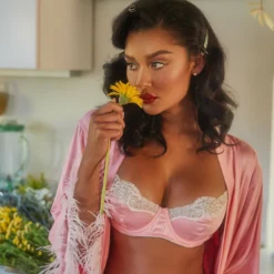 Roma Costume Lace & Satin Underwire Bra Set 29 Roma Costume Lace & Satin Underwire Bra Set