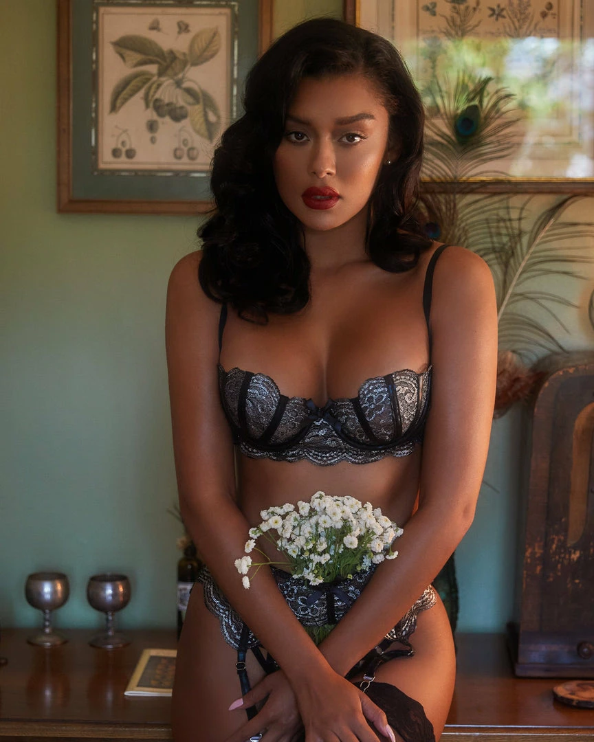 Roma Costume Metallic Bra & Garter Set LINGERIE 7 Roma Costume Metallic Bra & Garter Set LINGERIE